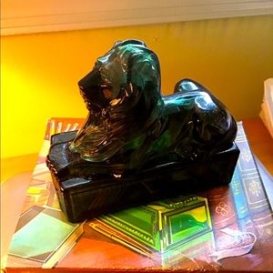 AVON COLLECTIBLES LION